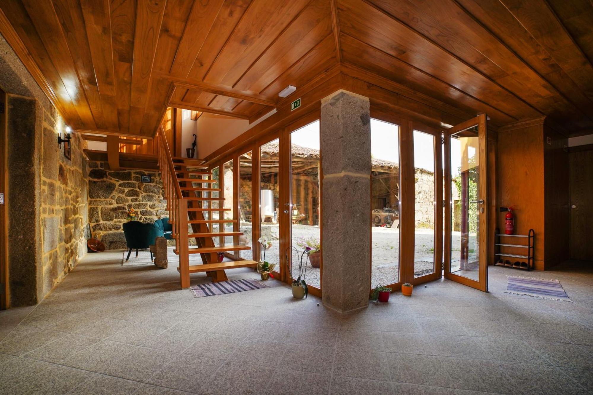 Casa Do Ribeiro Country house